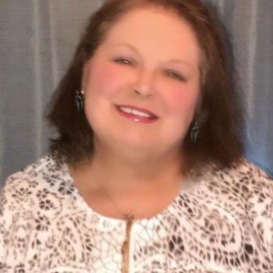 Meet your Posher, Diane